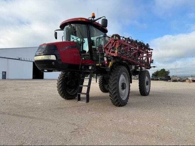 Image of Case IH Patriot 4440 Primary image
