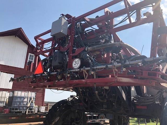 Image of Case IH Patriot 4440 equipment image 4