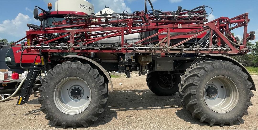 Image of Case IH Patriot 4440 Primary image