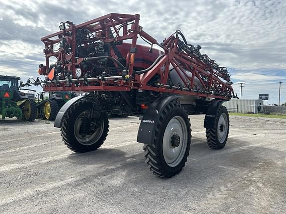 Image of Case IH Patriot 4440 equipment image 4