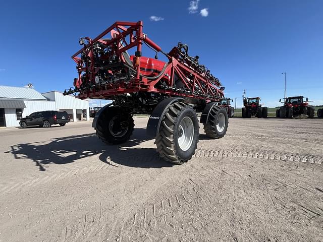 Image of Case IH Patriot 4440 equipment image 3