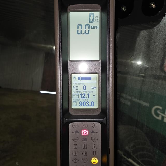 Image of Case IH Patriot 4440 equipment image 4