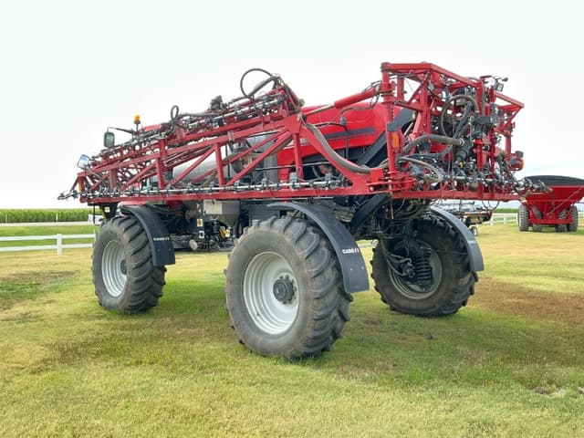 Image of Case IH Patriot 4440 equipment image 3