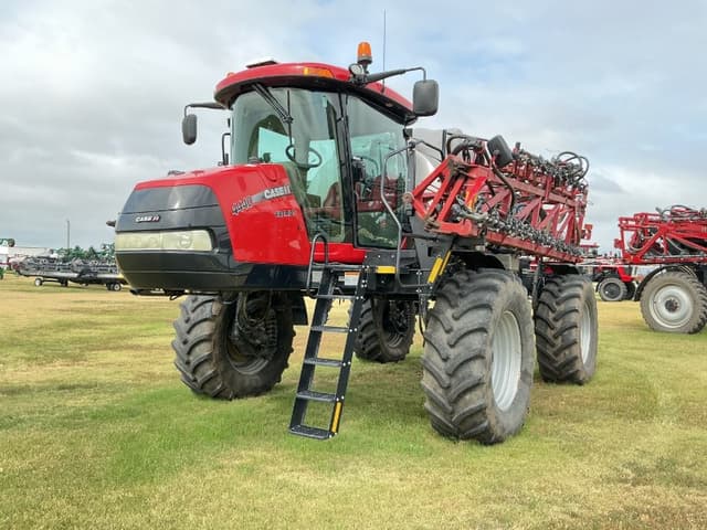 Image of Case IH Patriot 4440 equipment image 1