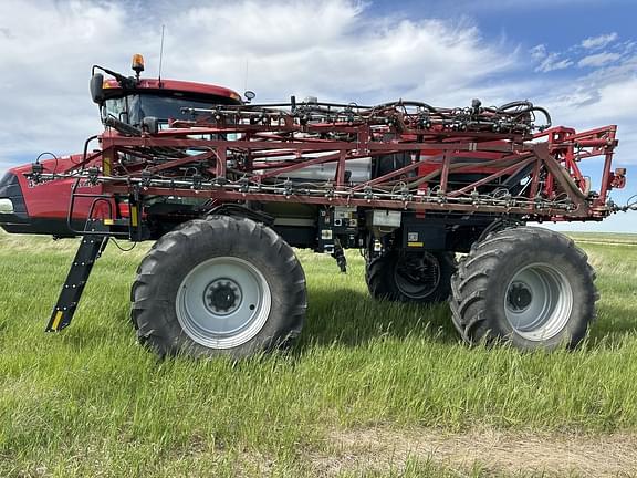 Image of Case IH Patriot 4440 equipment image 1