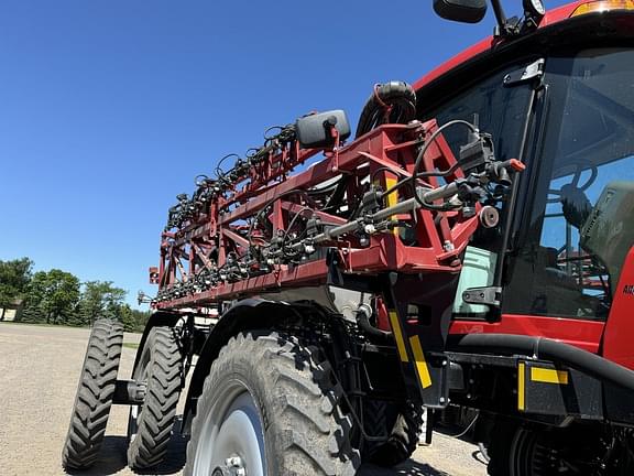 Image of Case IH Patriot 4440 equipment image 2