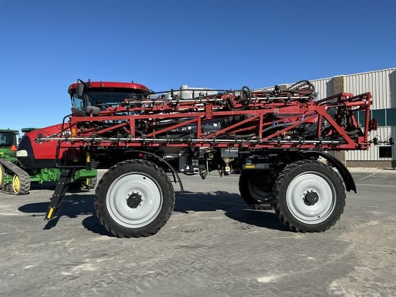 Image of Case IH Patriot 4440 equipment image 1