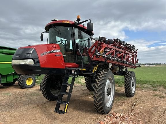 Image of Case IH Patriot 4440 Primary image