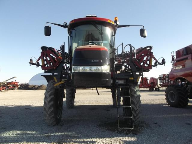 Image of Case IH Patriot 4440 equipment image 1