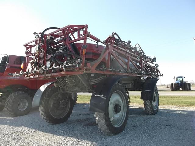 Image of Case IH Patriot 4440 equipment image 3