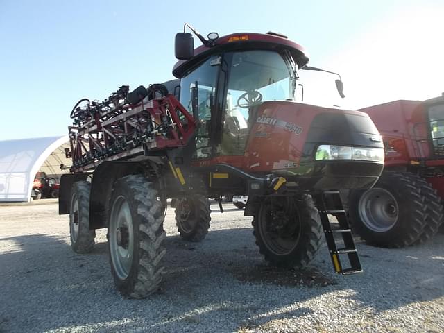 Image of Case IH Patriot 4440 equipment image 2