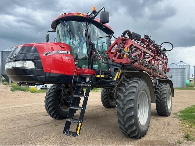 Image of Case IH Patriot 4440 Primary image