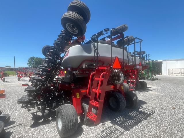 Image of Case IH 500T equipment image 4