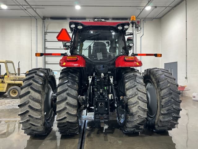 Image of Case IH Puma 165 equipment image 3