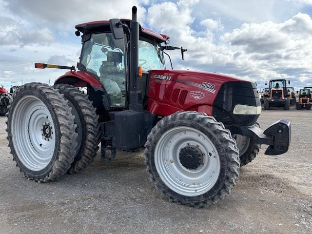 2019 Case IH Puma 220 Equipment Image0