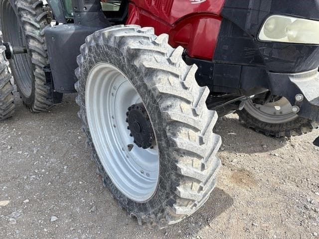 Image of Case IH Puma 220 equipment image 4