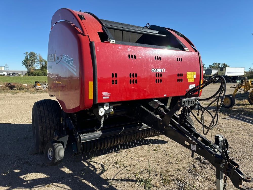2019 Case IH RB565 Equipment Image0