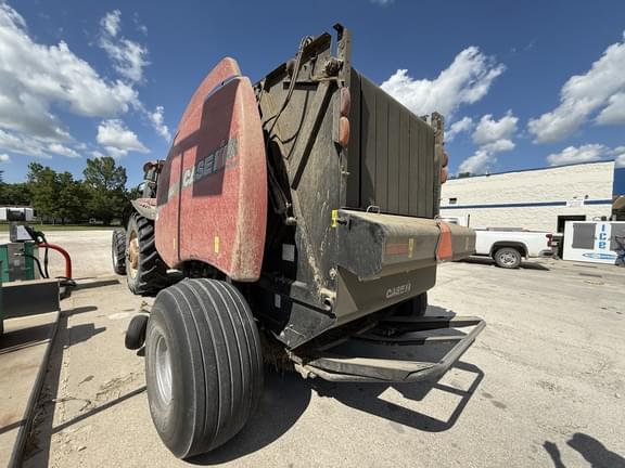 Image of Case IH RB565 equipment image 1