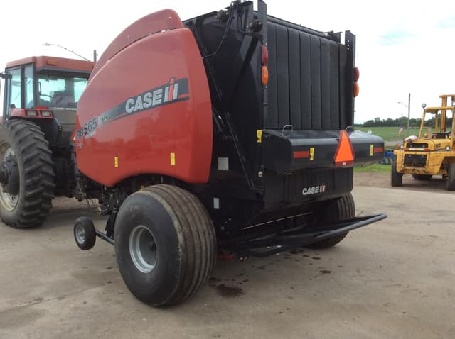 Image of Case IH RB565 Premium equipment image 2