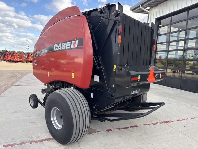 Image of Case IH RB565 Premium equipment image 1