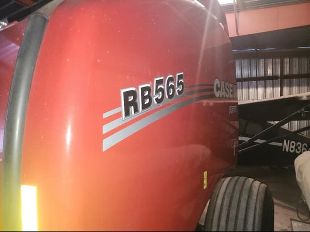 Image of Case IH RB565 equipment image 1