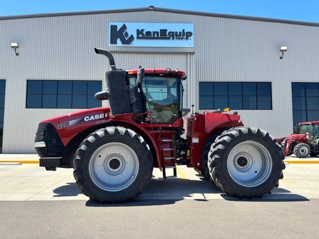 2019 Case IH Steiger 420 Equipment Image0
