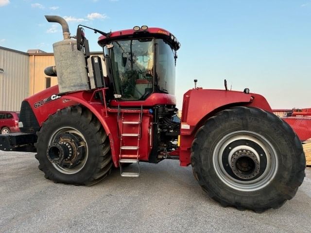 2019 Case IH Steiger 620 Equipment Image0