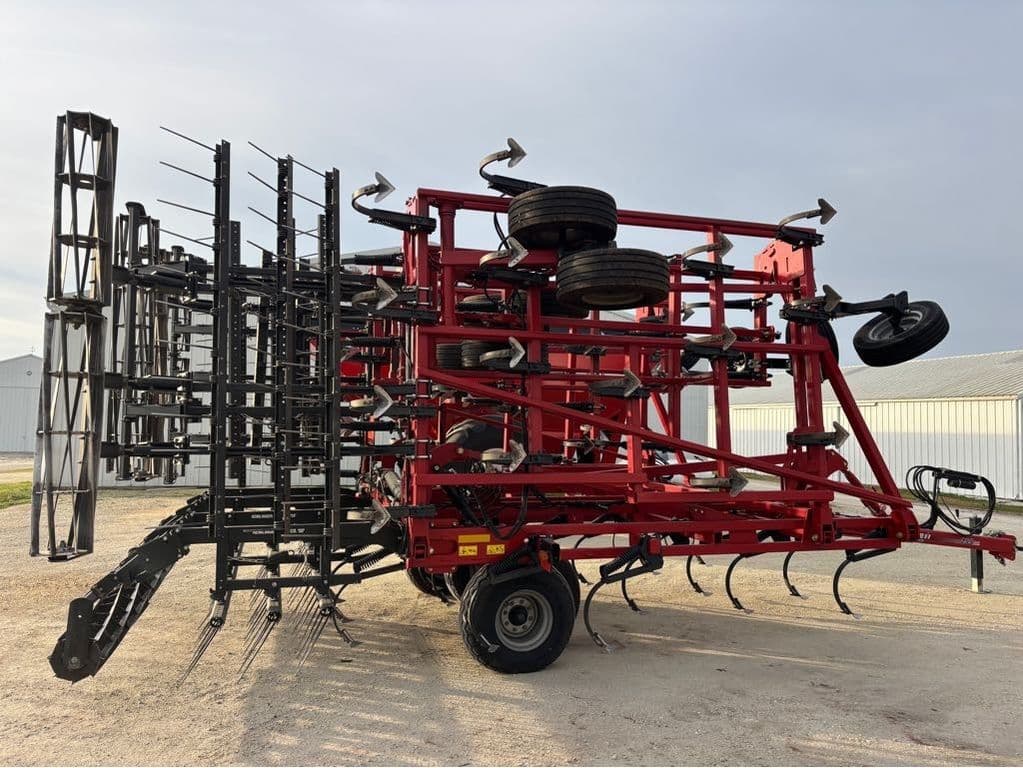 Image of Case IH Tigermate 255 Image 1