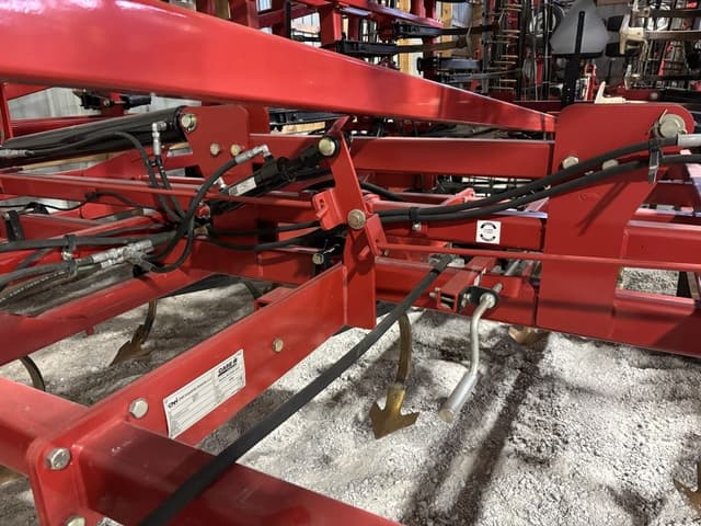 Image of Case IH Tigermate 255 equipment image 4