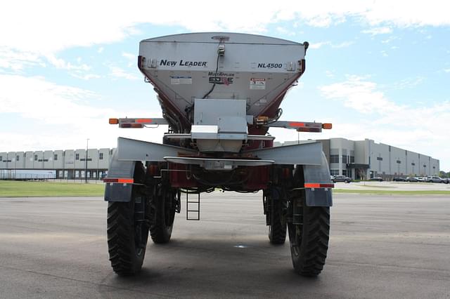 Image of Case IH 5550 Trident equipment image 3