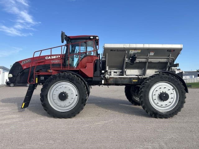 Image of Case IH 5550 Trident equipment image 1