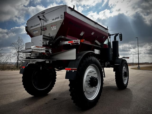 Image of Case IH 5550 Trident equipment image 4
