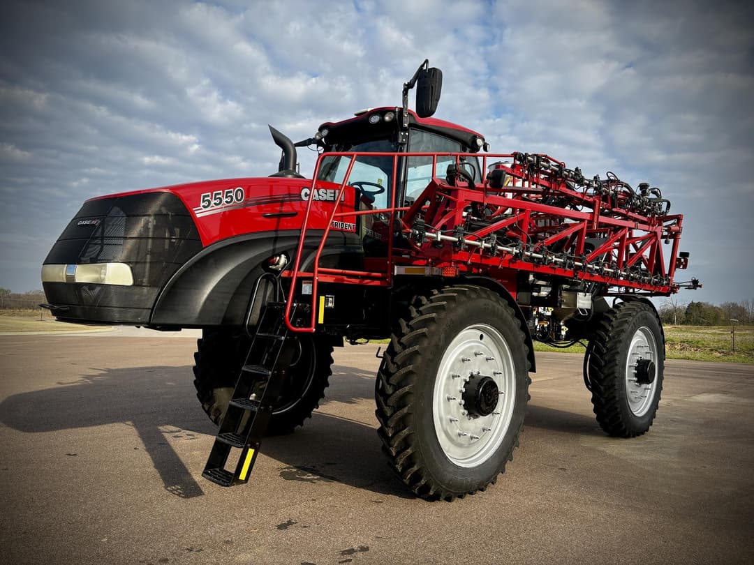 Image of Case IH 5550 Trident Primary image