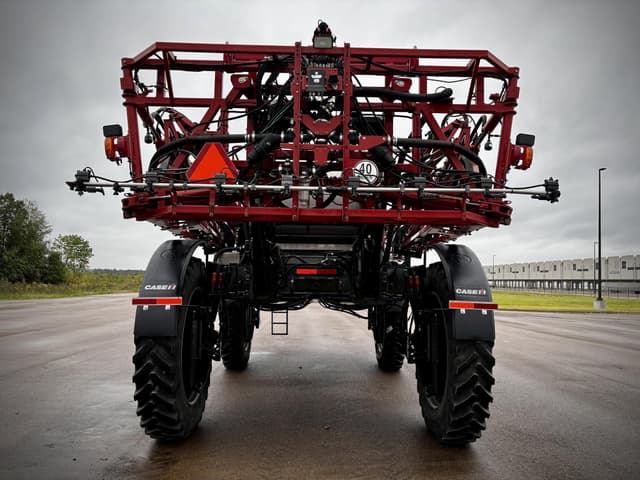 Image of Case IH 5550 Trident equipment image 3