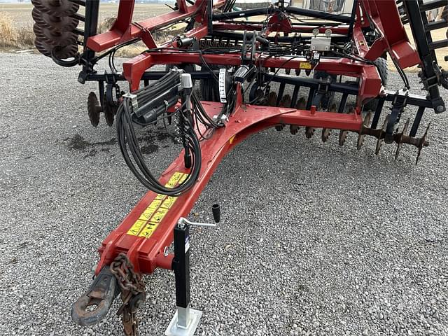 Image of Case IH 335VT equipment image 1