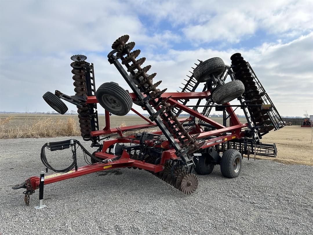 Image of Case IH 335VT Primary image