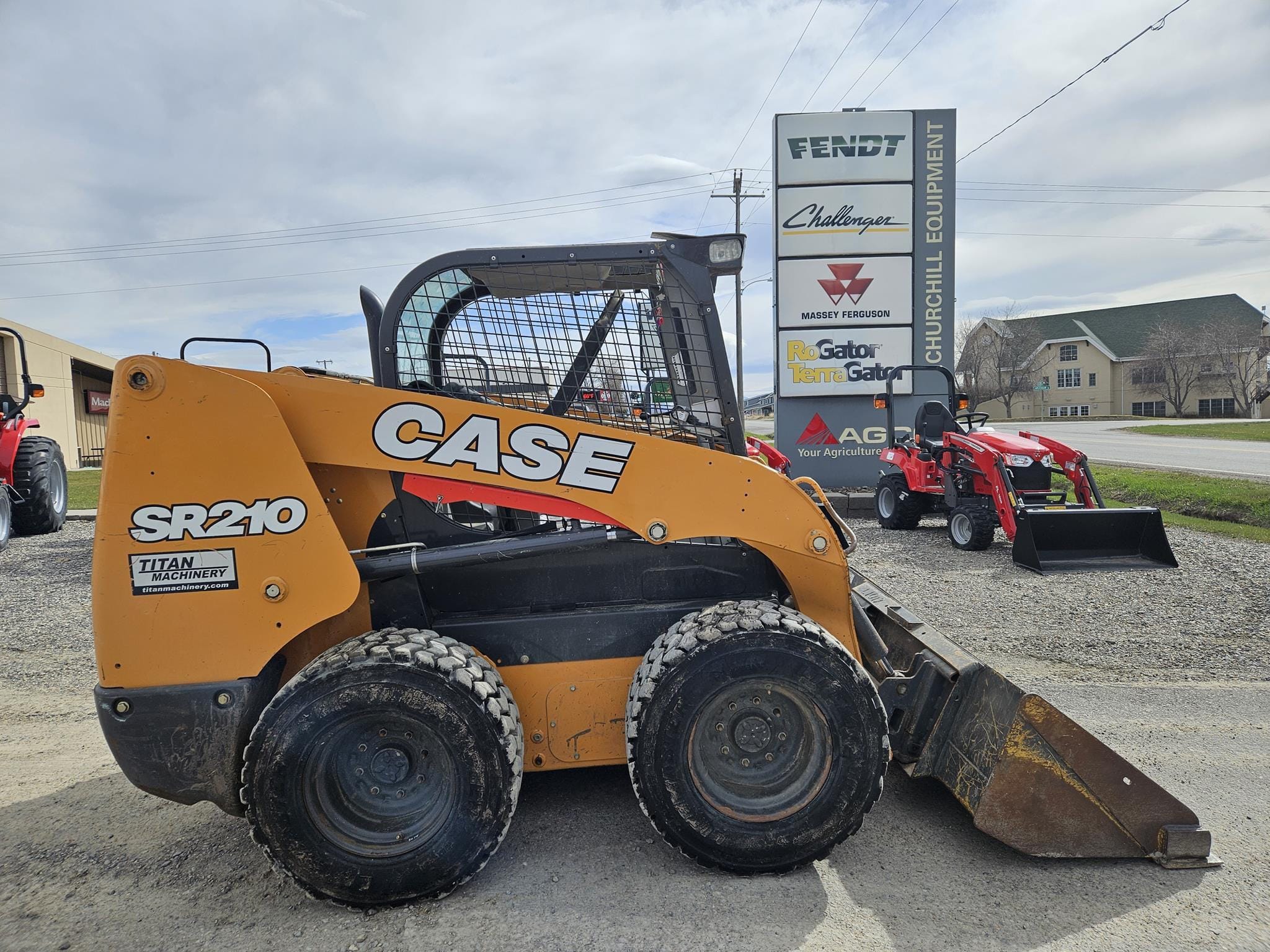 2019 Case SR210 Equipment Image0