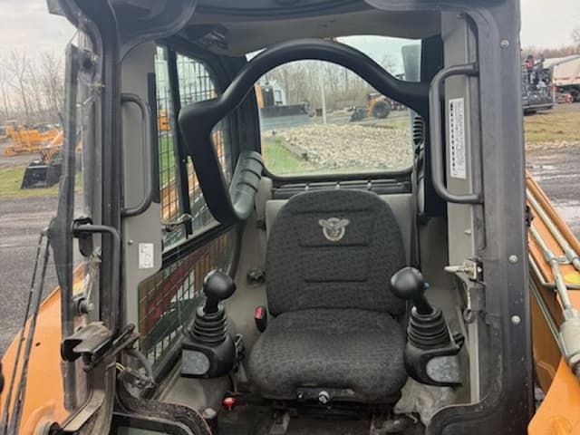 Image of Case TR270 equipment image 4