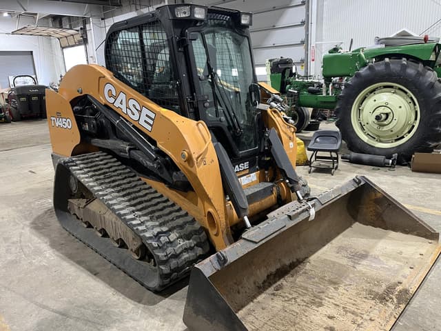 Image of Case TV450 equipment image 2