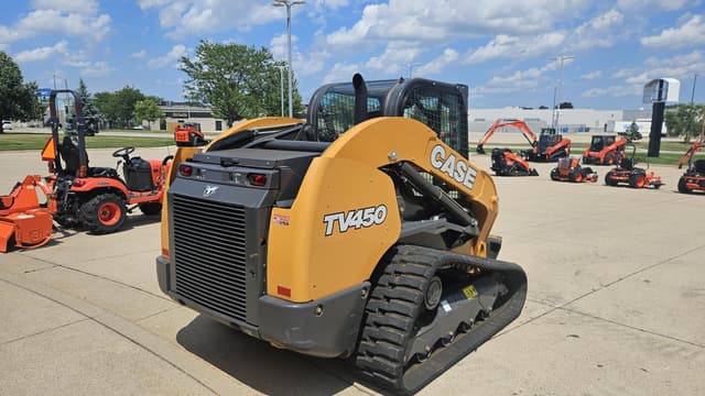 Image of Case TV450 equipment image 3