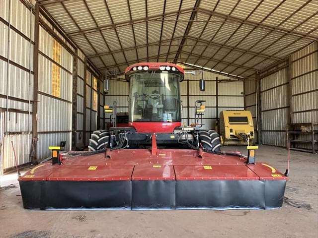 Image of Case IH WD2104 equipment image 2