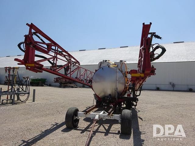 Image of Case IH 610 equipment image 3