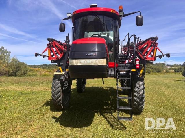 Image of Case IH Patriot 4440 equipment image 3