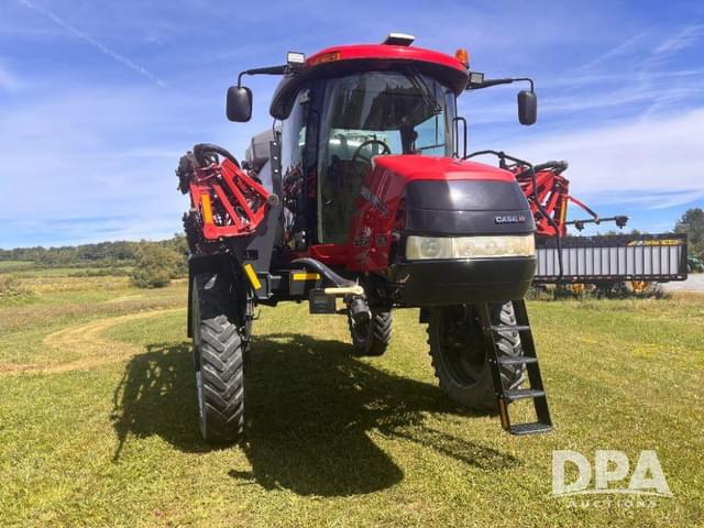 Image of Case IH Patriot 4440 equipment image 4