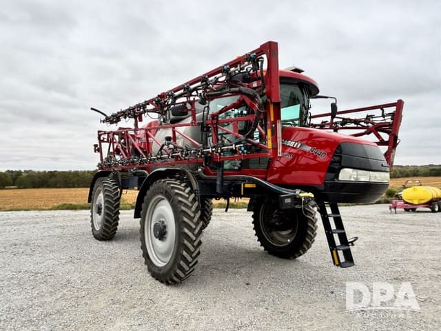Image of Case IH Patriot 4440 equipment image 4