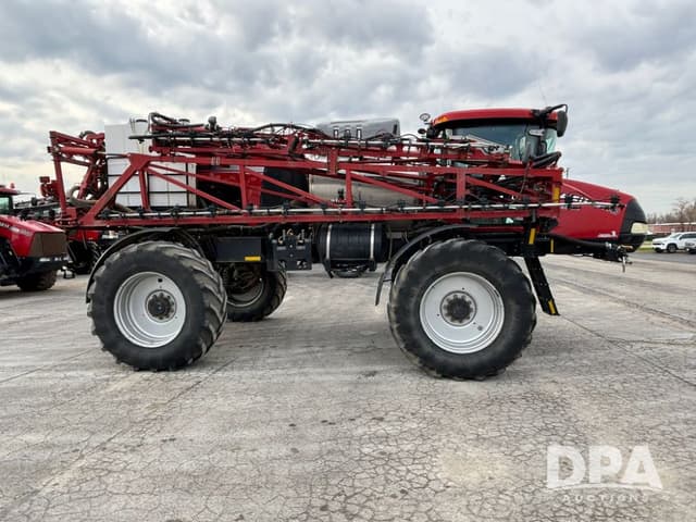 Image of Case IH Patriot 4440 equipment image 3