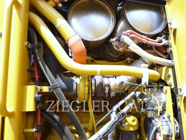 Image of Caterpillar 12M3 equipment image 3