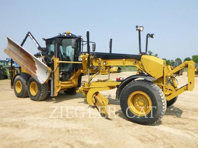 Image of Caterpillar 12M3 equipment image 4