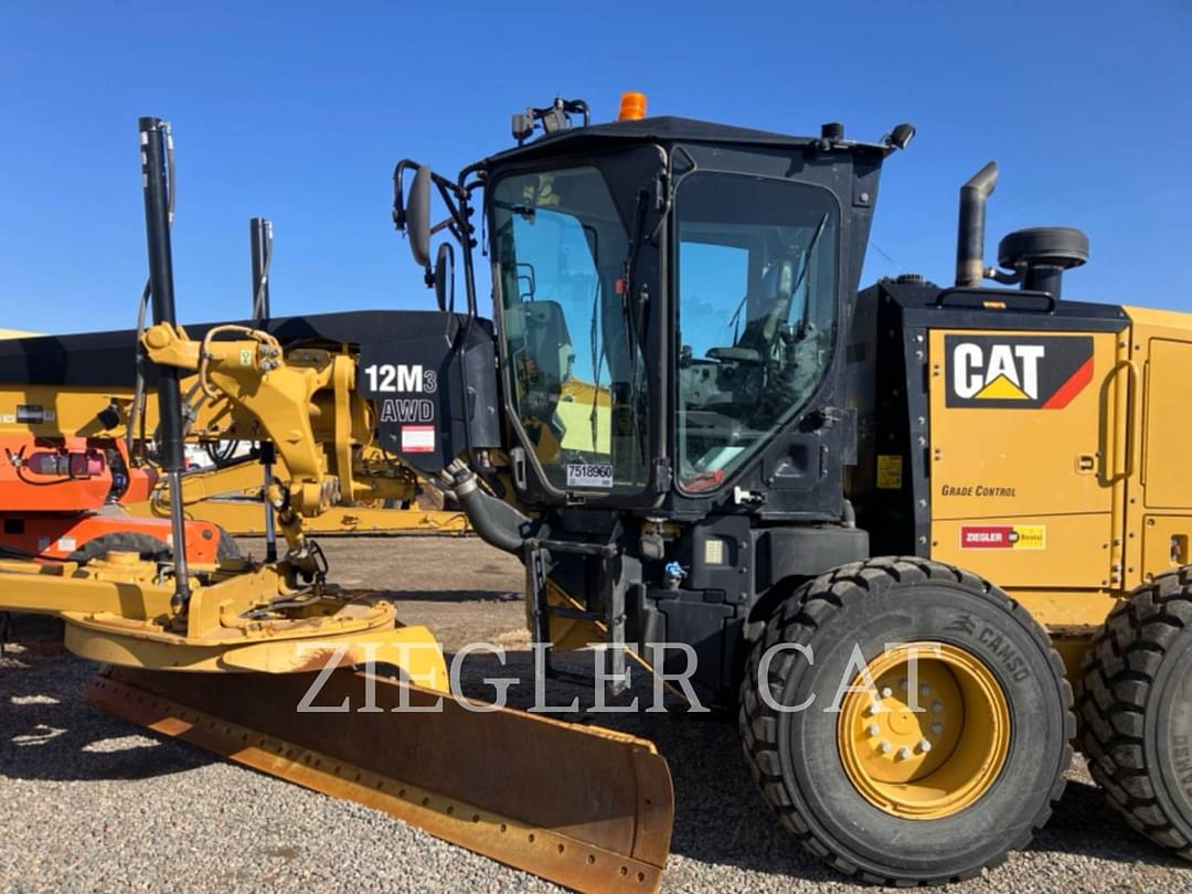 Image of Caterpillar 12M3 AWD Primary image