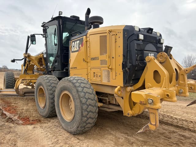 Image of Caterpillar 140M equipment image 3